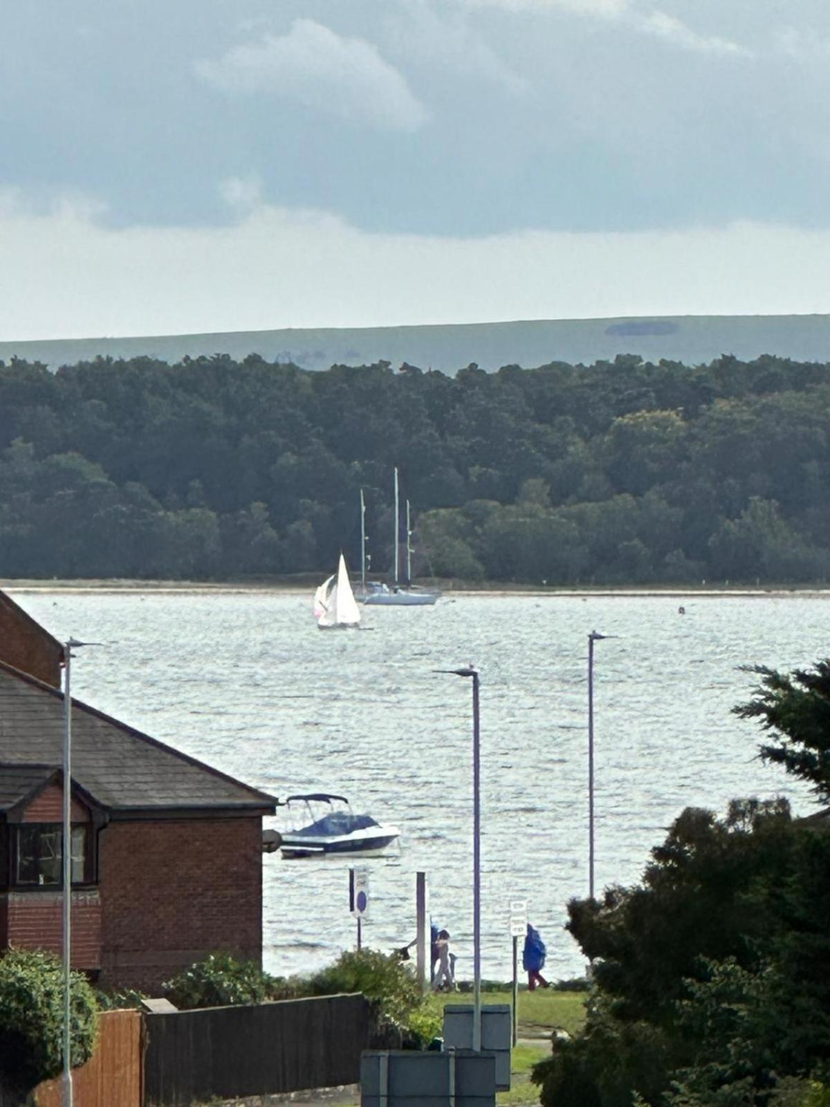 شقة Brownsea Island View Penthouse بول المظهر الخارجي الصورة